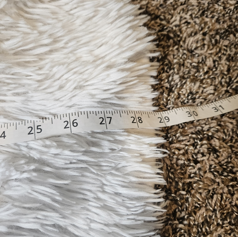 Plush Rug - Picture 4 of 5